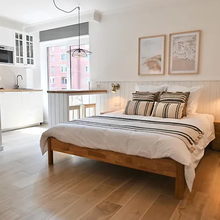 Lumineux En Bord De * 코크시데